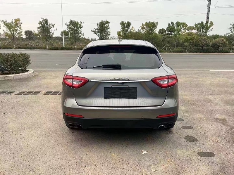 青岛18年玛莎拉蒂Levante2