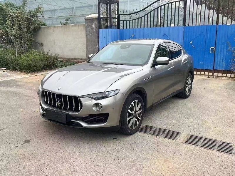 青岛18年玛莎拉蒂Levante5