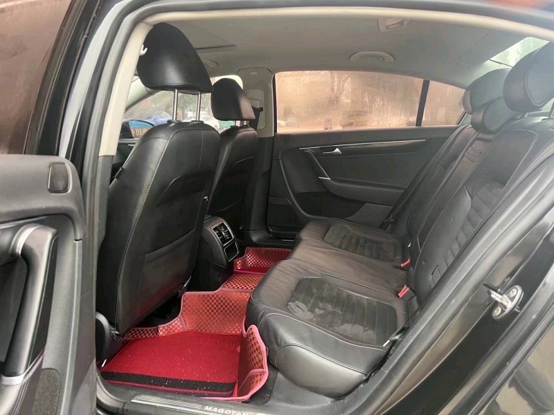 济宁15年大众迈腾6