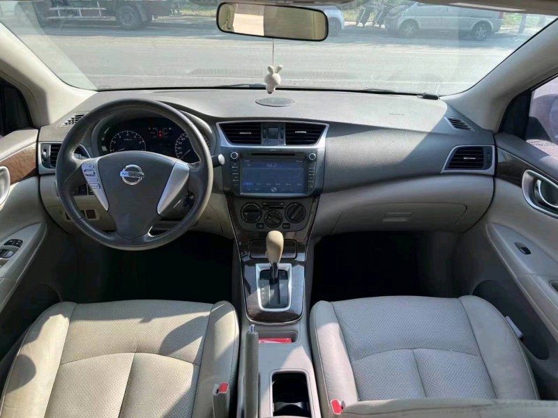 济宁14年日产轩逸4