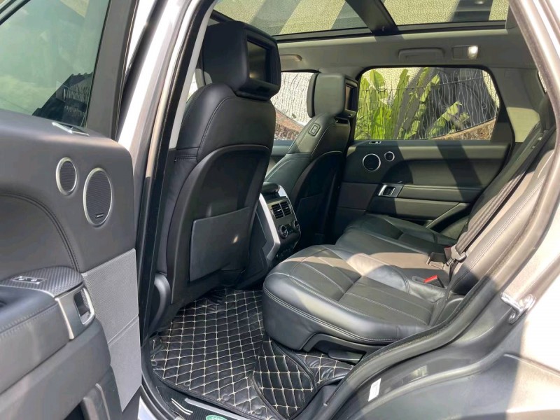 深圳18年路虎揽胜运动5