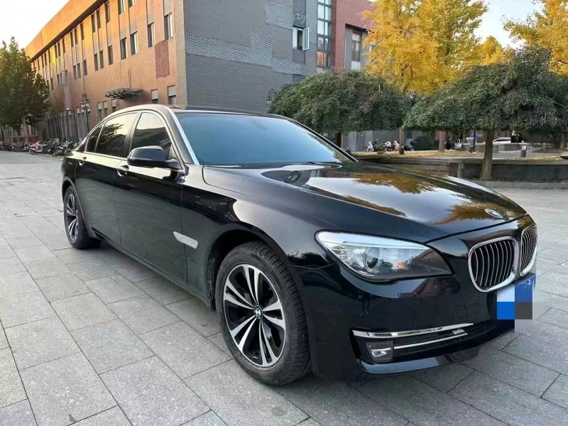 北京13年宝马7系2