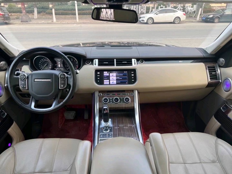 济宁15年路虎揽胜运动4