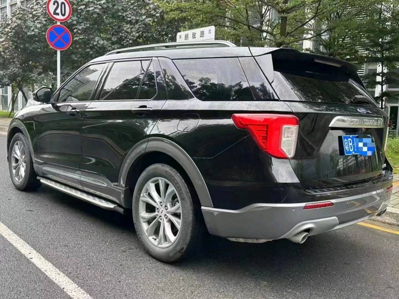 广州21年福特探险者8