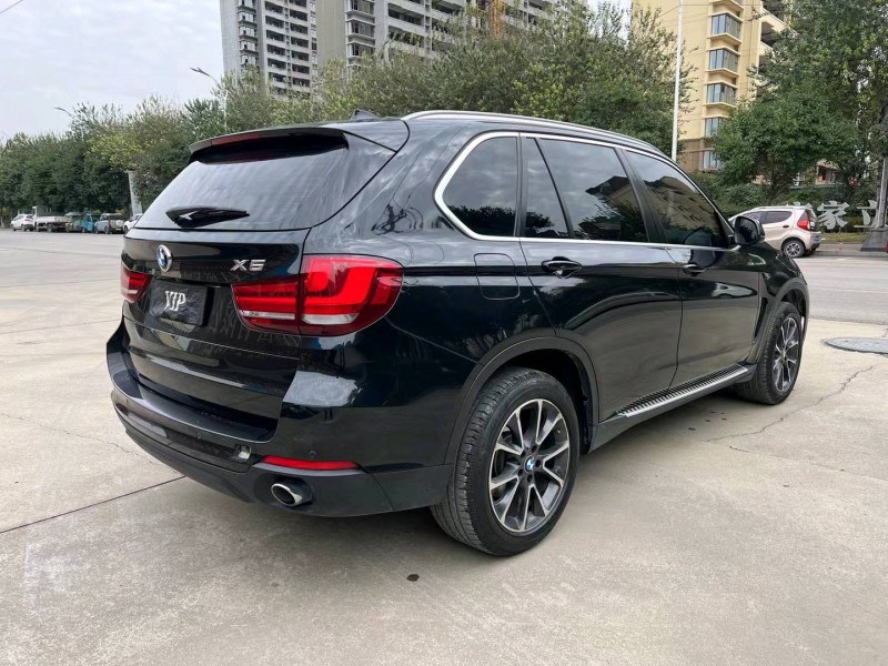 济宁15年宝马X57