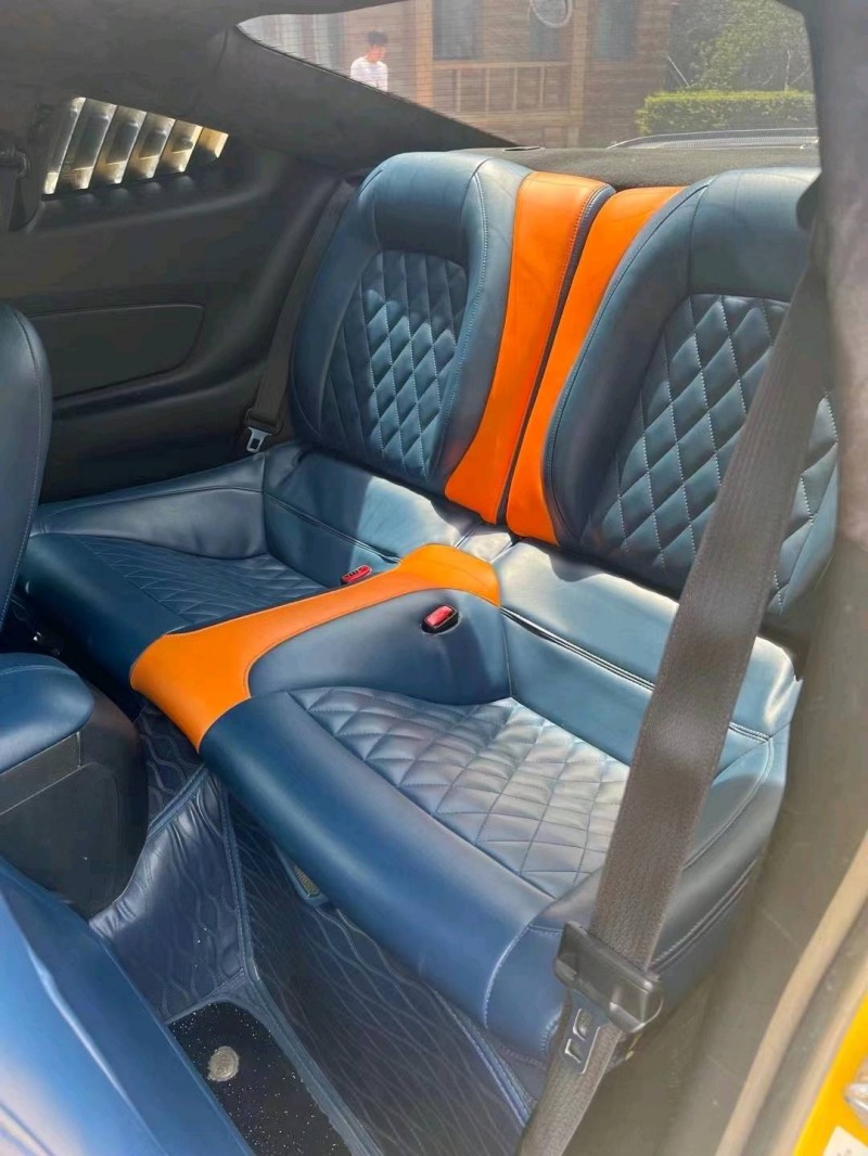 邢台16年福特野马6