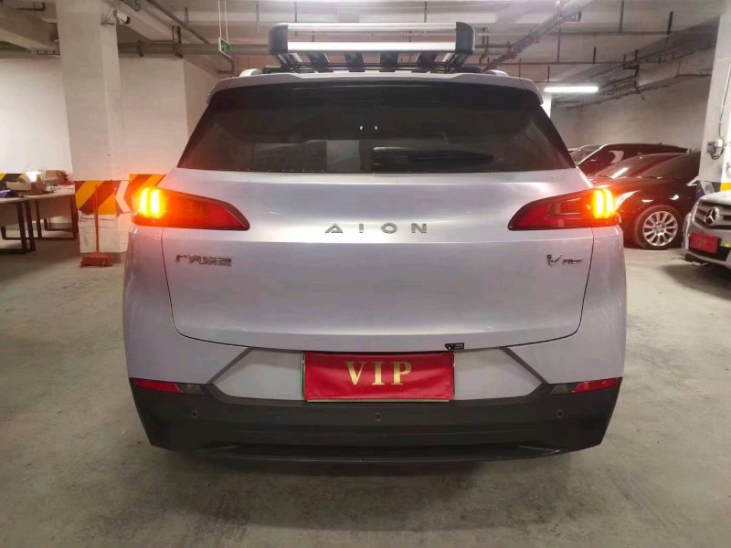 德陽22年傳祺埃安V4