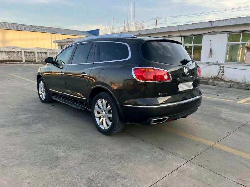 苏州15年别克昂科雷7