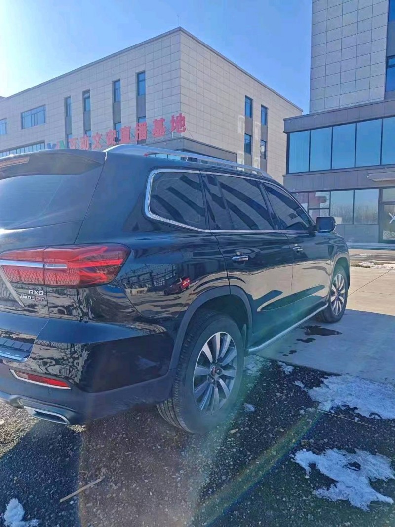 邯郸22年荣威RX87