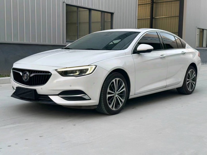 徐州17年别克君威3