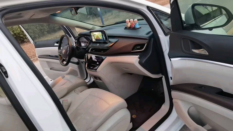 徐州20年别克GL86