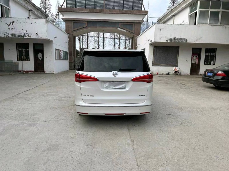 徐州18年别克GL89