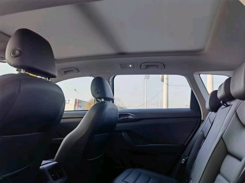 保定22年大众途岳7