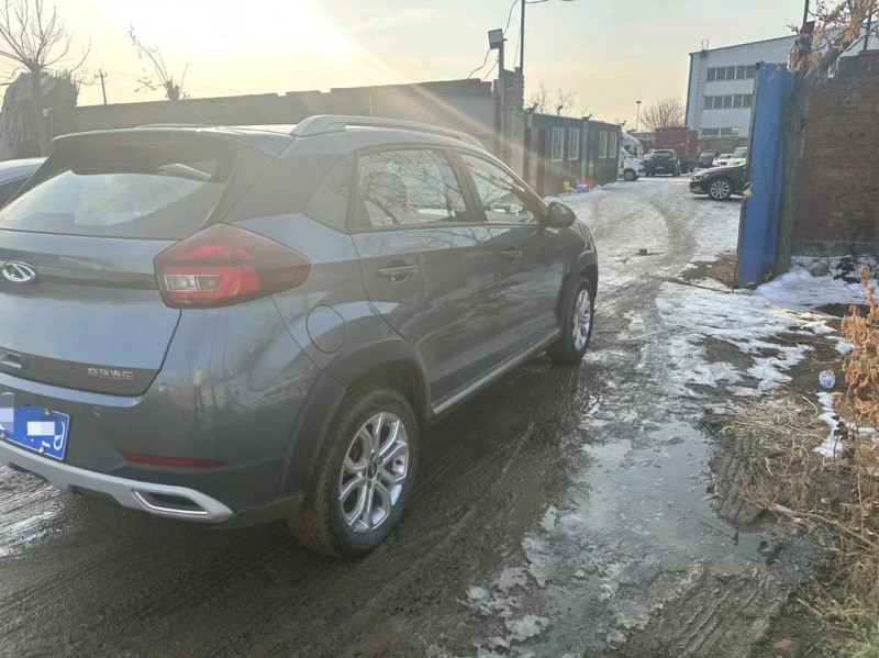 保定21年奇瑞瑞虎3x5