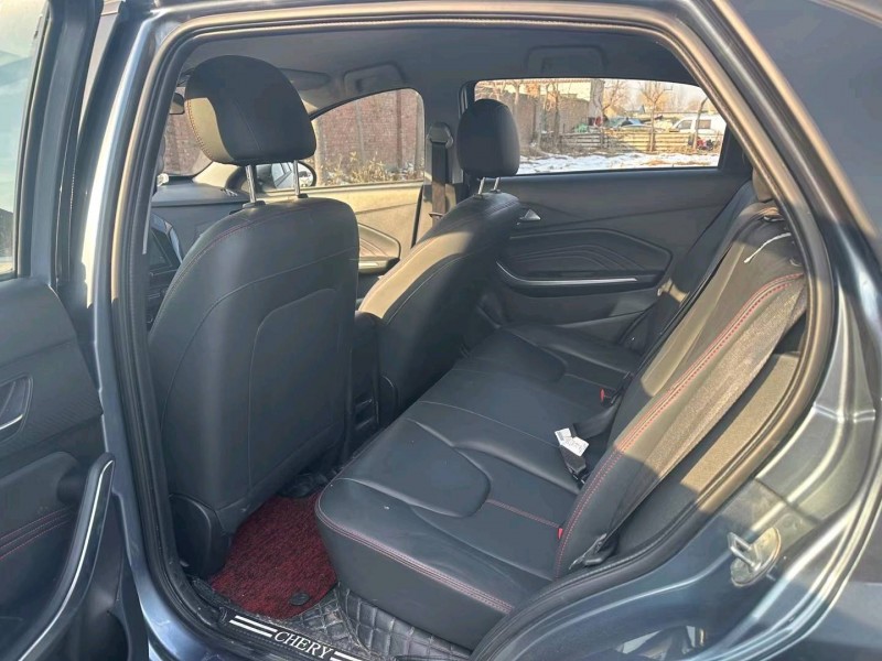 保定21年奇瑞瑞虎3x7