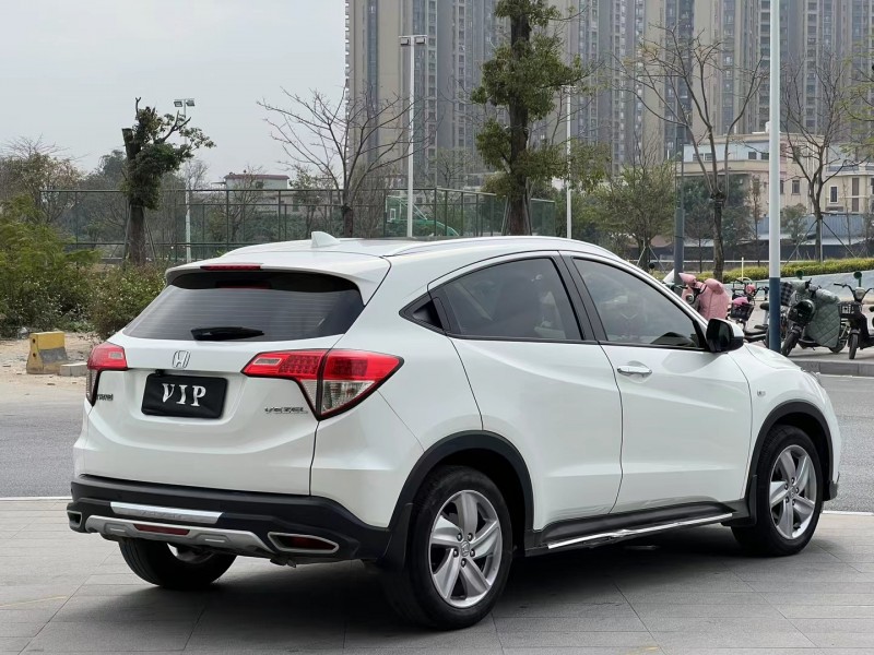 东莞20年本田缤智6