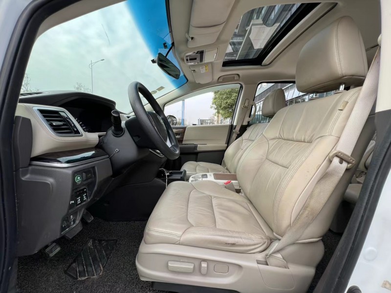 东莞17年本田奥德赛4