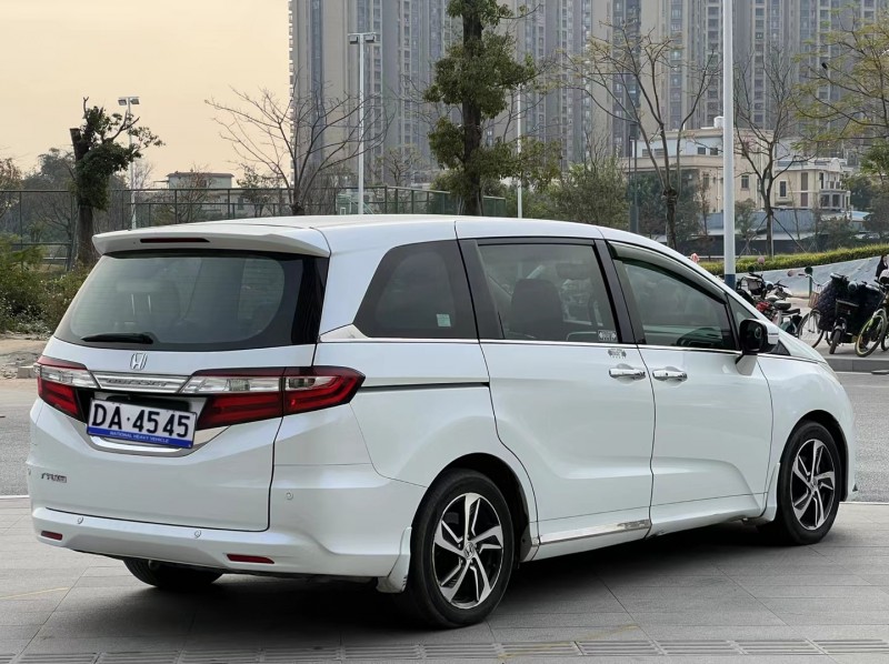 东莞17年本田奥德赛8