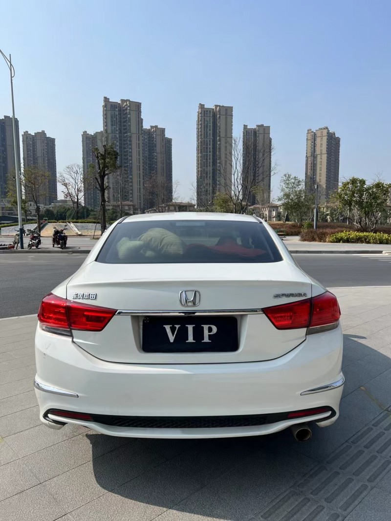东莞17年本田思铂睿9