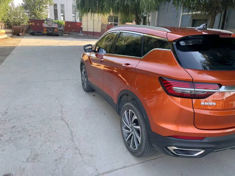 保定19年吉利缤越7