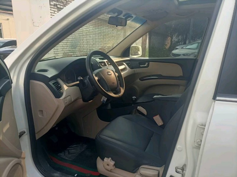 保定15年起亚狮跑6