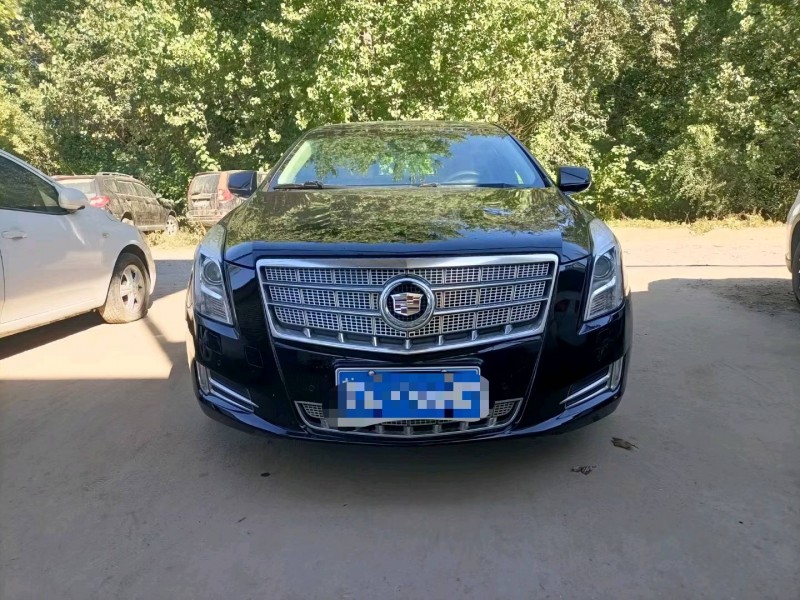 保定13年凯迪拉克XTS1
