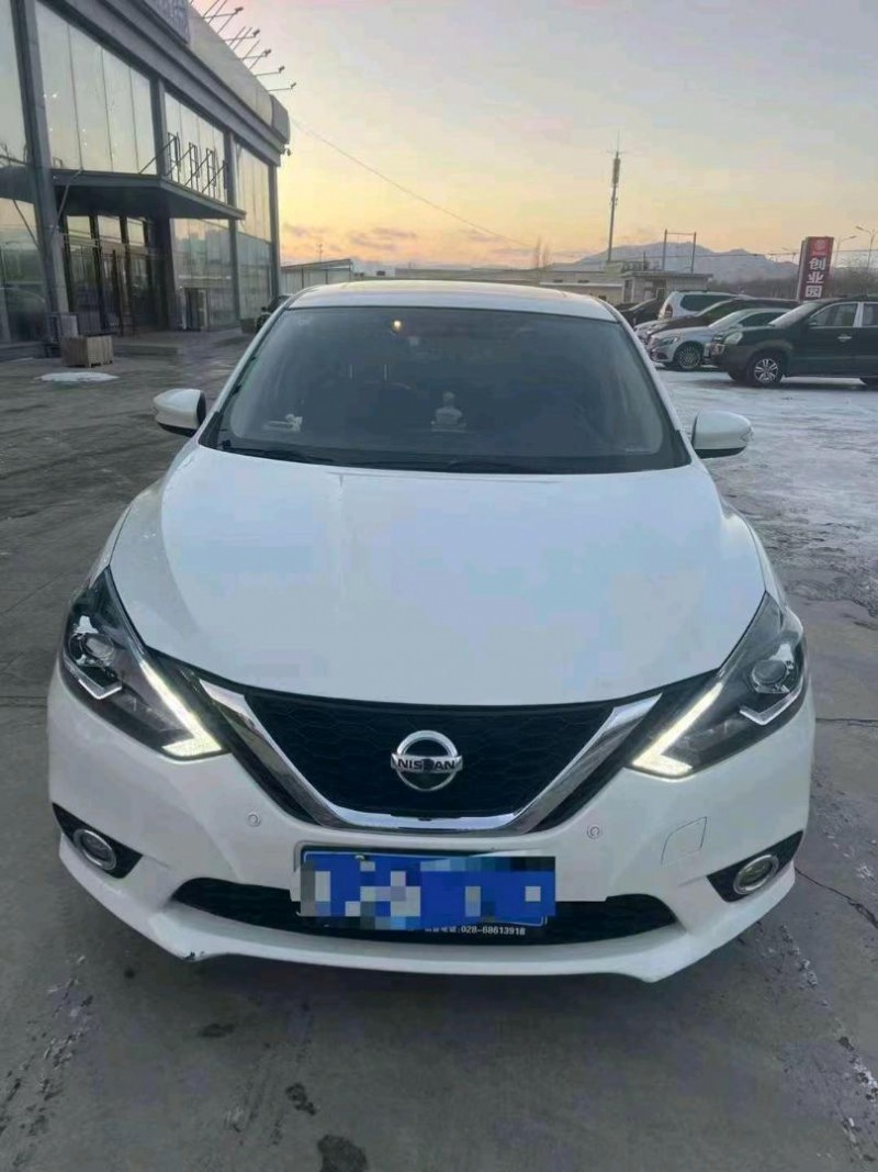 赤峰18年日產軒逸1