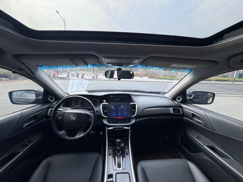 东莞15年本田雅阁6