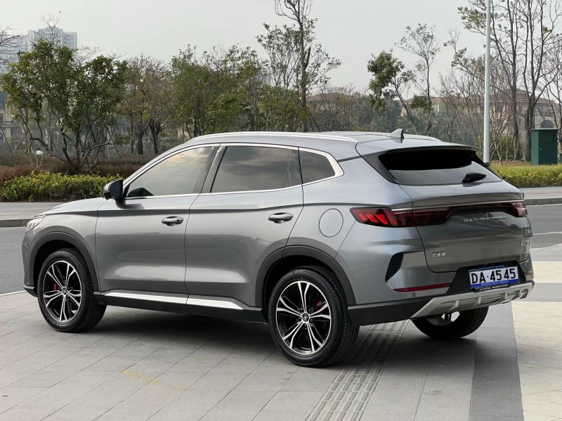 东莞22年比亚迪宋6