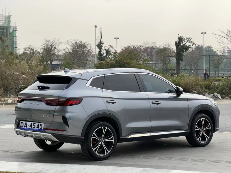 东莞22年比亚迪宋7