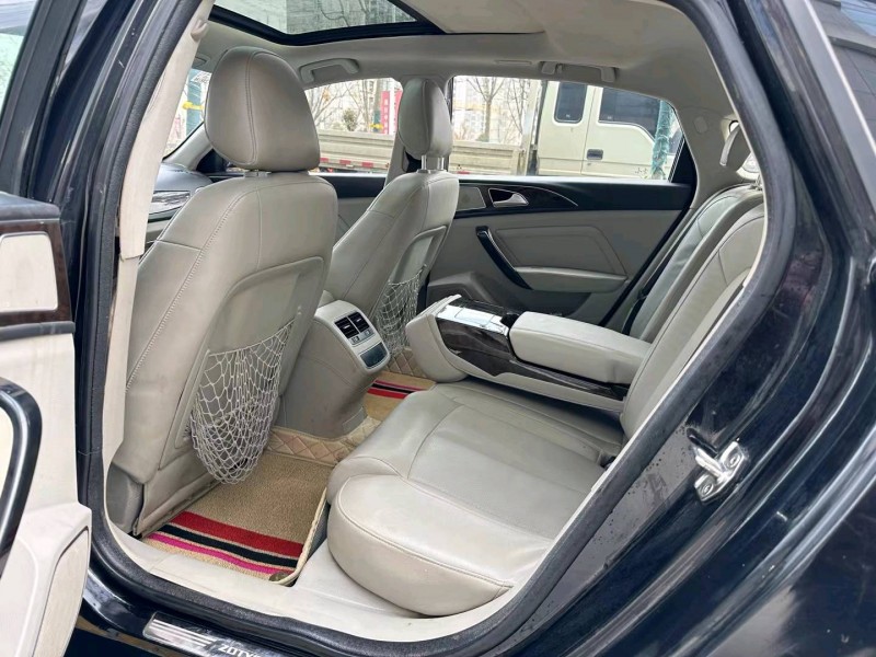 济宁16年众泰Z7004