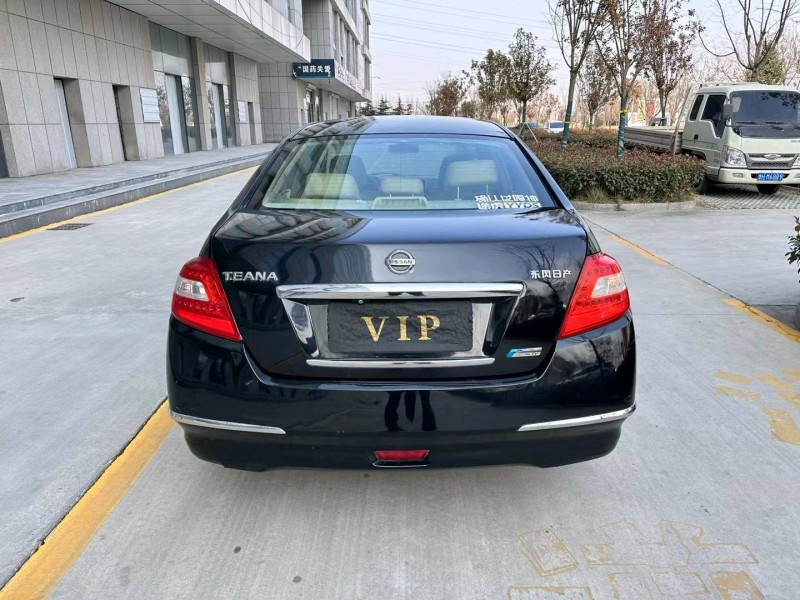 济宁10年日产天籁9