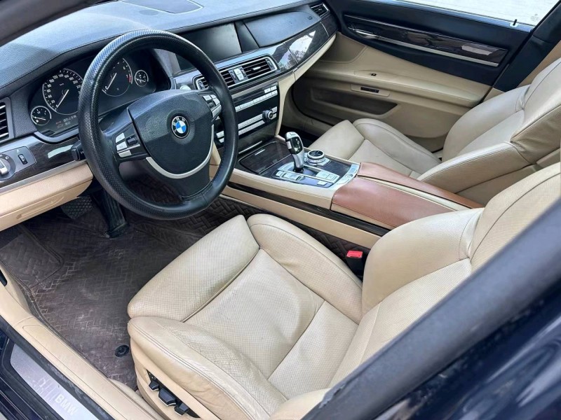 济宁09年宝马7系4