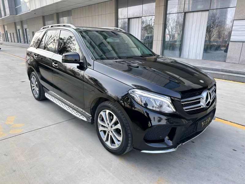 济宁16年奔驰GLE3