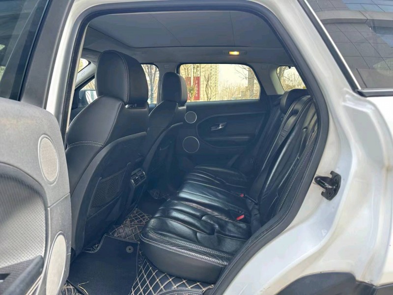 济宁13年路虎极光5