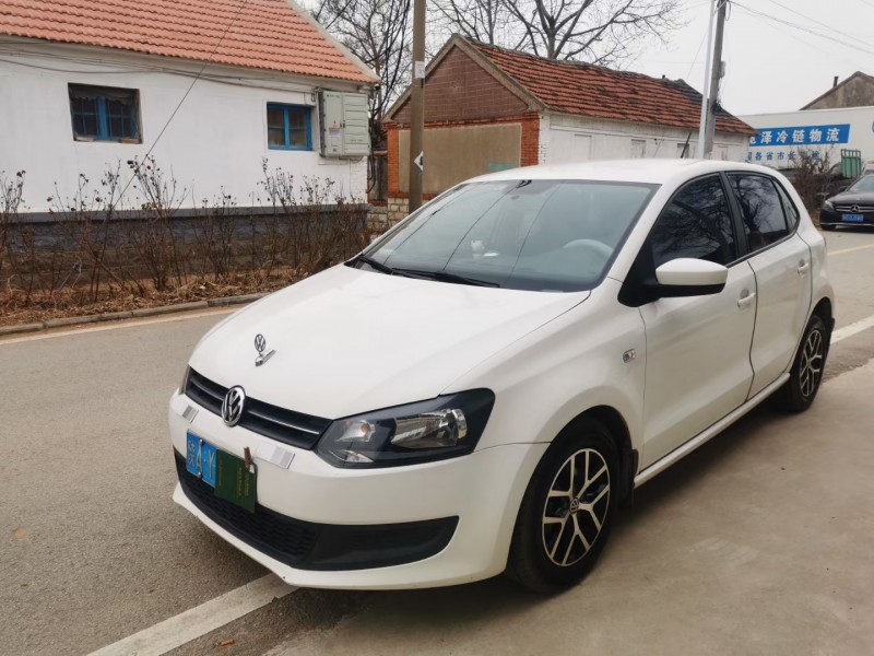 济宁12年大众polo2