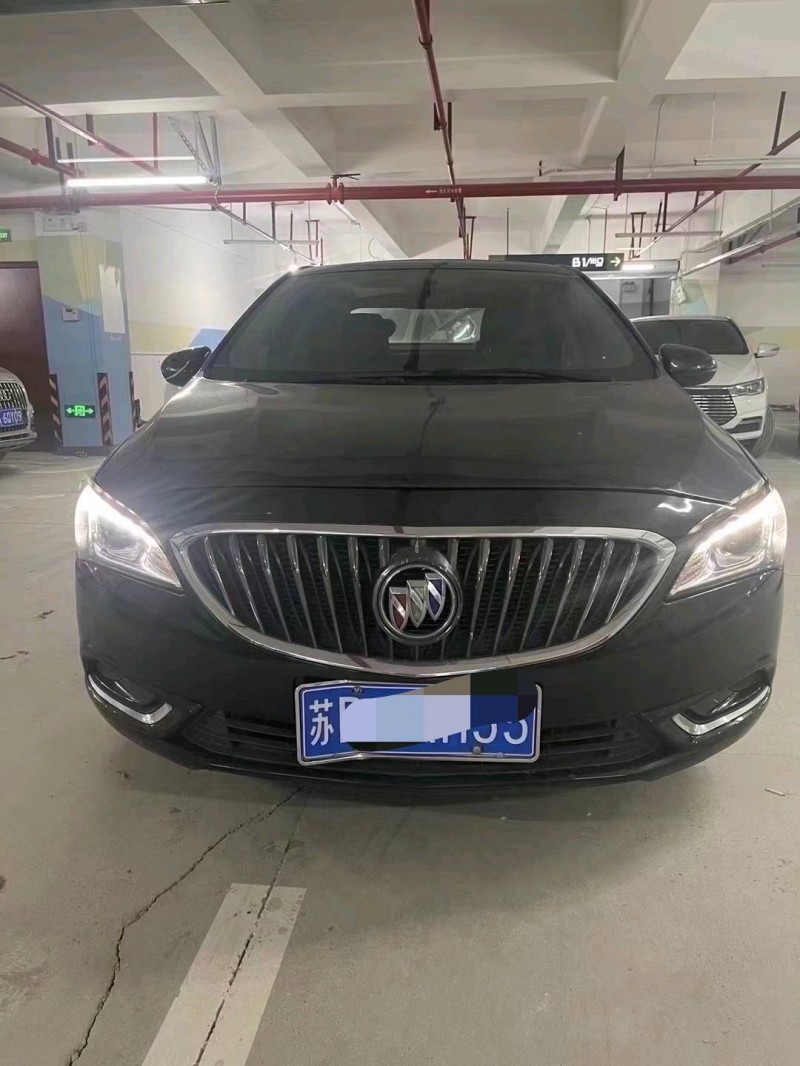 重庆17年别克威朗1