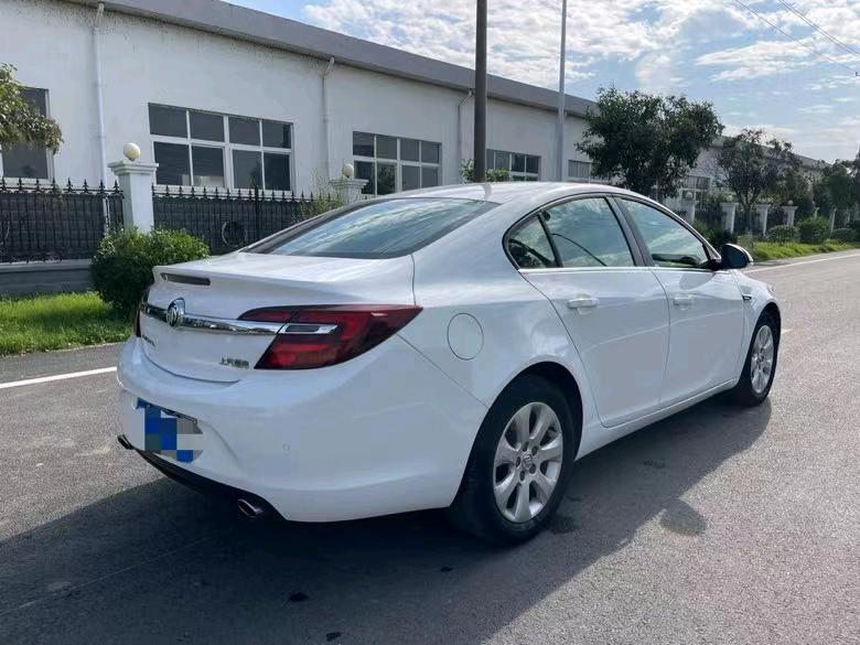 盐城16年别克君威5