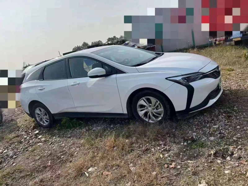 嘉兴23年别克微蓝2