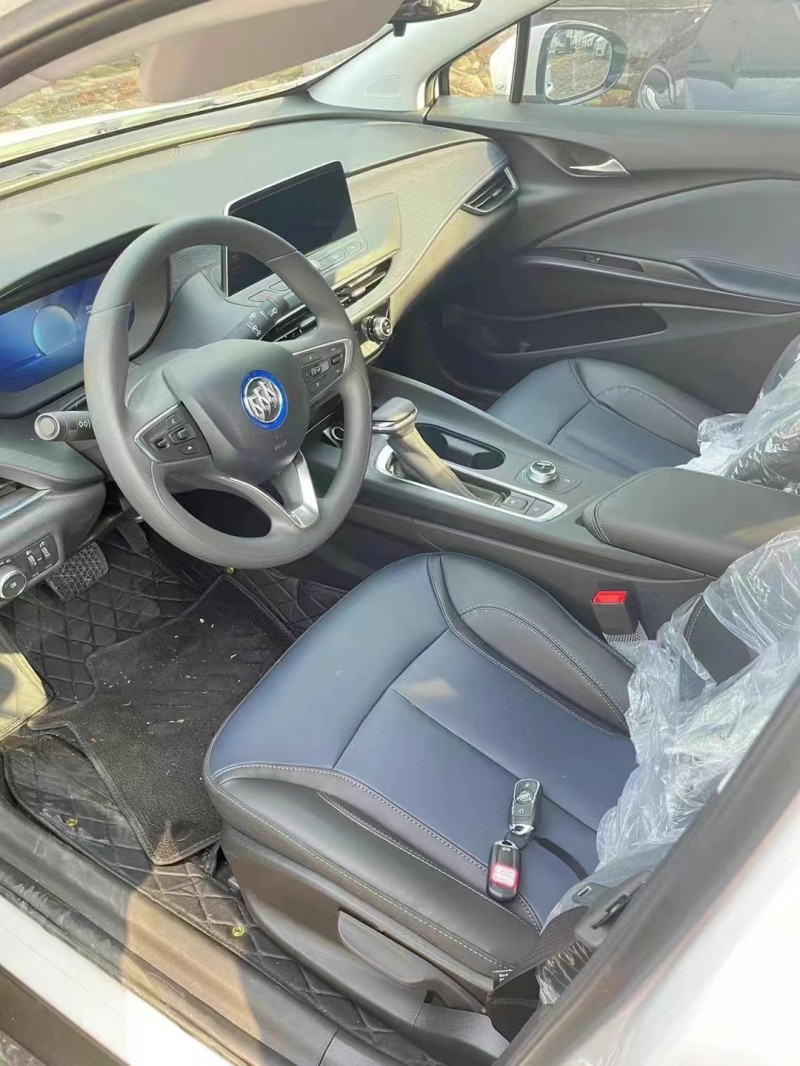 嘉兴23年别克微蓝4
