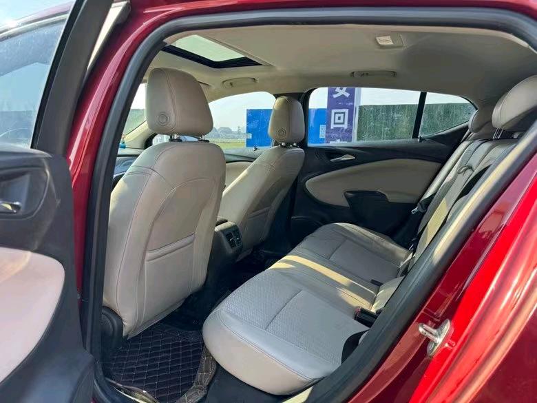 盐城16年别克威朗7