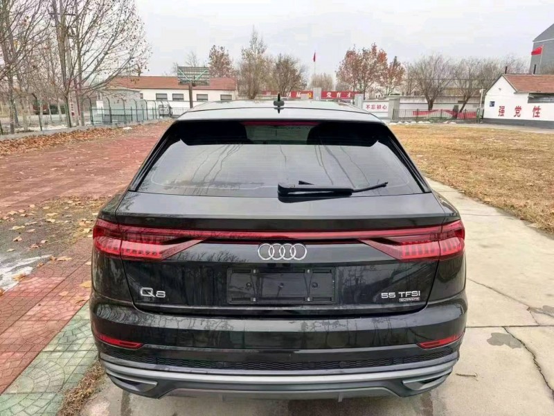 潍坊21年奥迪Q88
