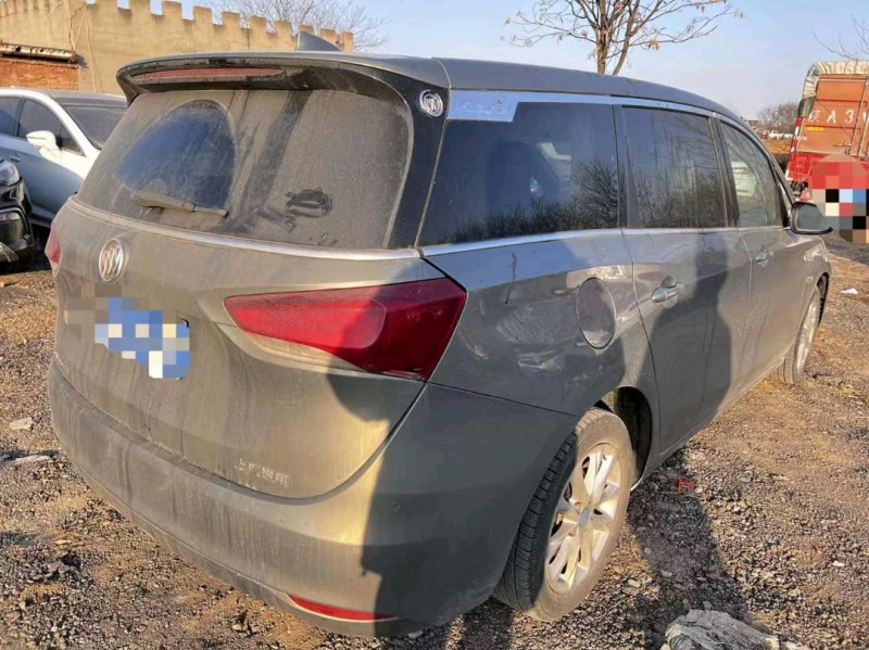 邯郸18年别克GL64