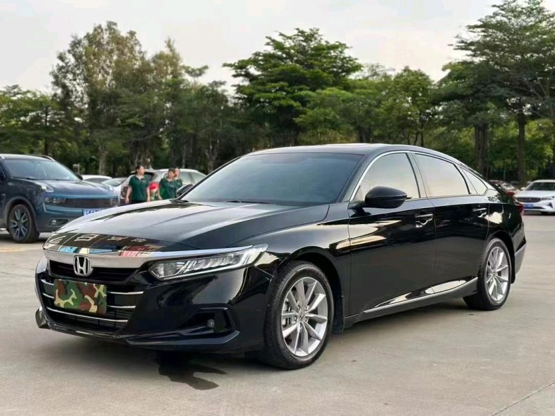 珠海22年本田雅阁2