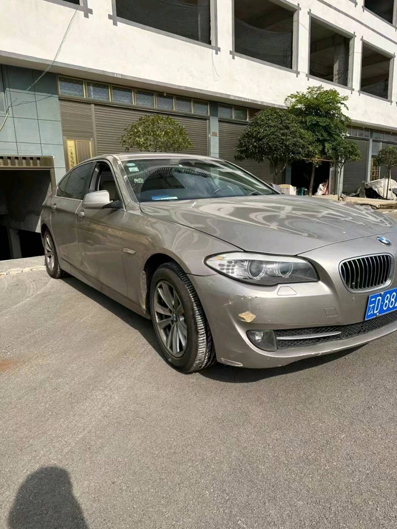 东营13年宝马5系3