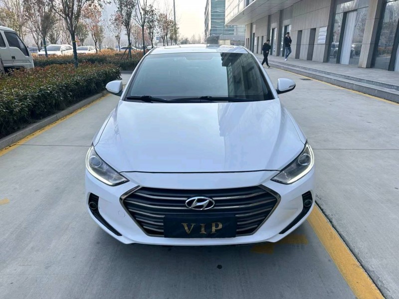 济宁19年现代领动1