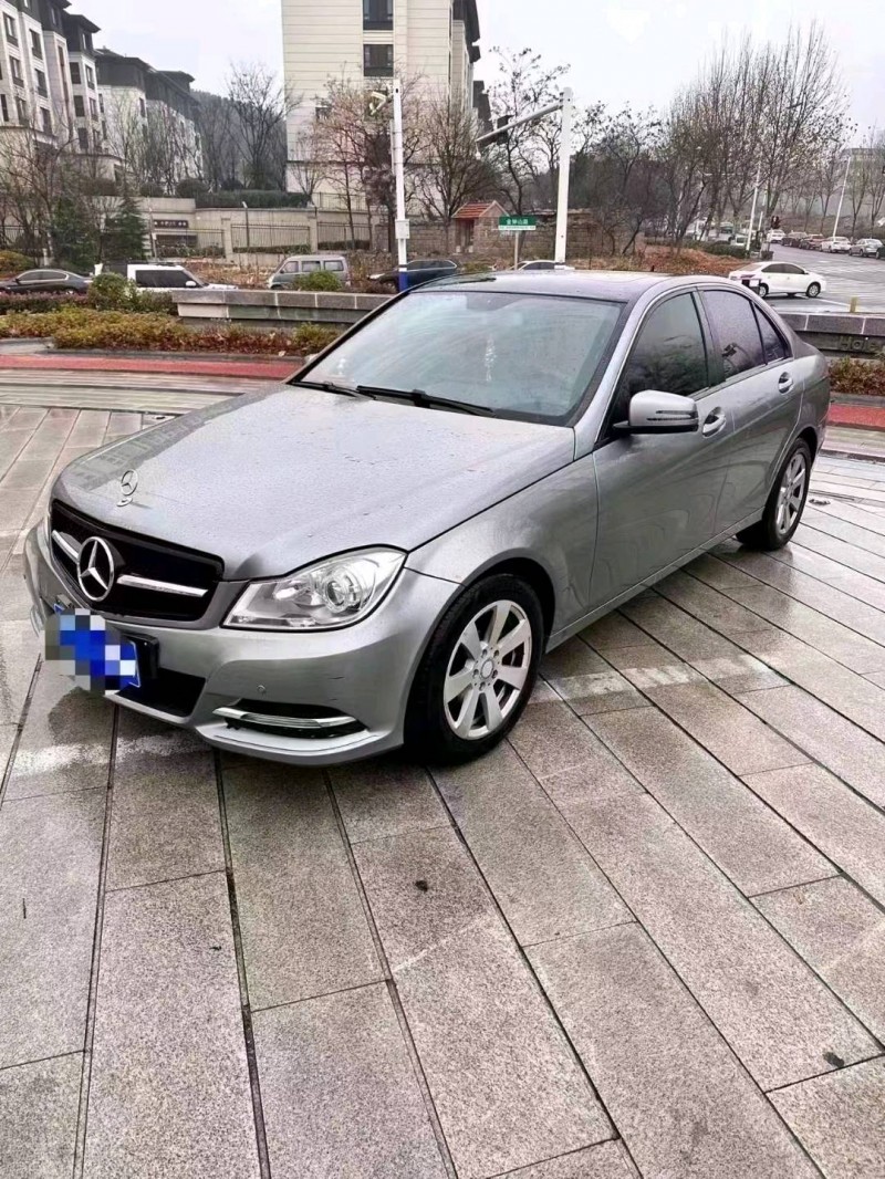 枣庄13年奔驰C2