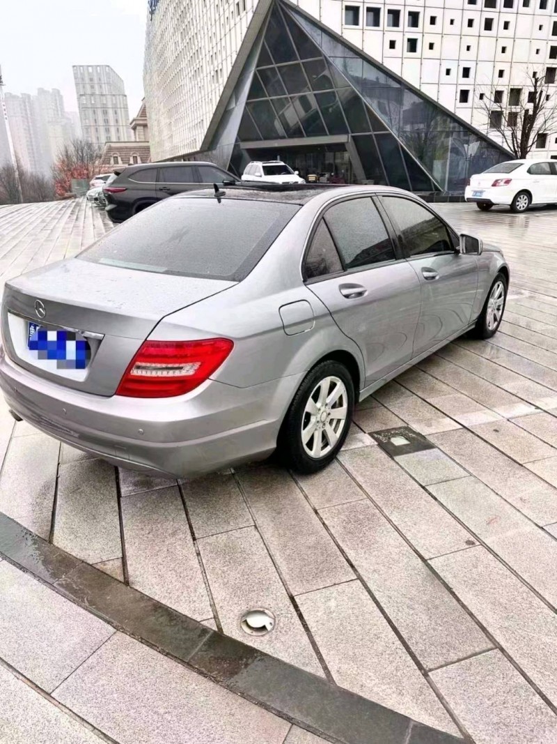 枣庄13年奔驰C3