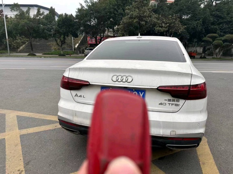 重庆21年奥迪A4L7