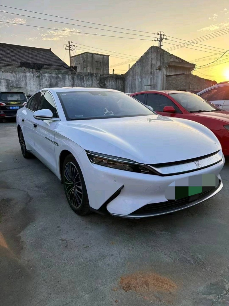 嘉兴23年比亚迪汉3